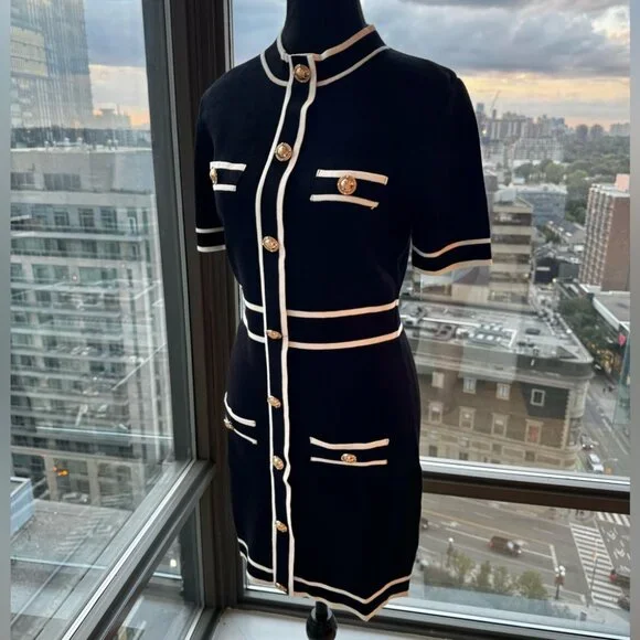 🆕KARL LAGERFELD🧿 NWT Classic Knit Dress with Embroidered Monogram, Black, Sz M - Picture 8 of 16